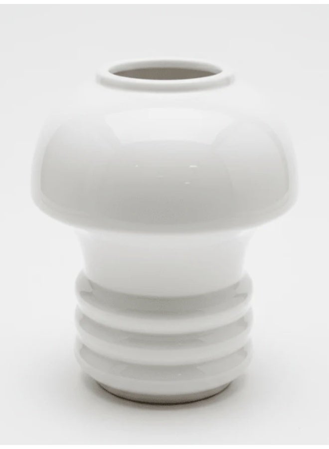 AKDC Mushroom-Inspired Ceramic Decorative Vase – Elegant White Playful Sculptural Design, 12 × 14 cm - Image 1